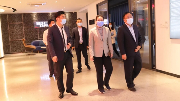 亿合门窗迎接佛山市委常委、组织部部长杨朝晖一行莅临考察