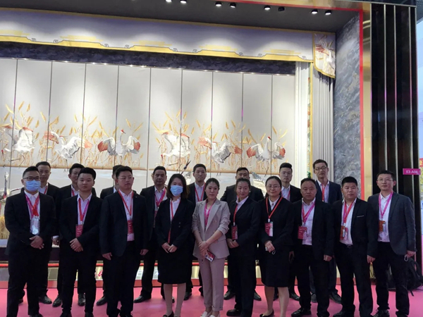 红宝石墙布北展首日告捷!赋能未来,全新启航