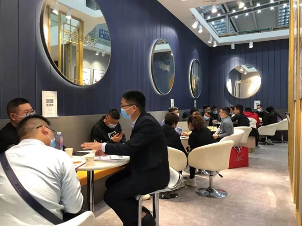 摩力克“自然美学”直击人心,惊喜连连 摩力克“自然美学”直击人心,惊喜连连