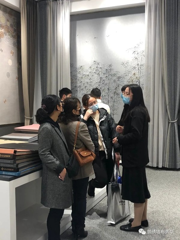 领绣墙布菁华全力以赴，精彩依旧！等你来观展！