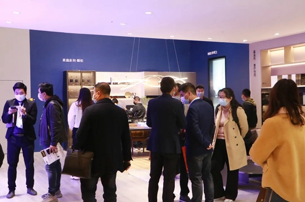 诗尼曼全屋定制亮相上海展，用生活美学刷新定制高度！