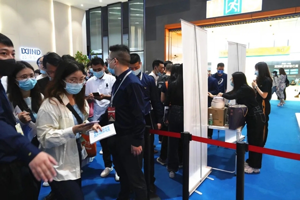 玛格全屋定制亮相广州定制家居展，流量爆棚引围观！