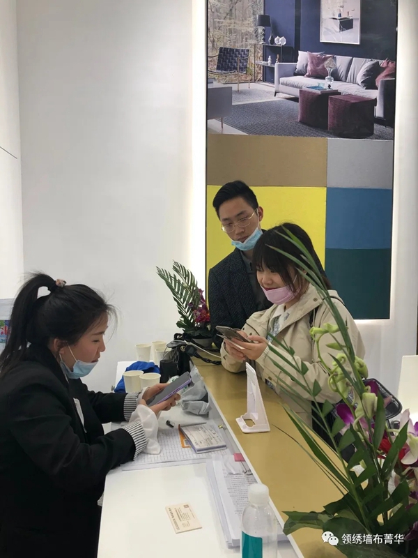 领绣墙布菁华全力以赴，精彩依旧！等你来观展！