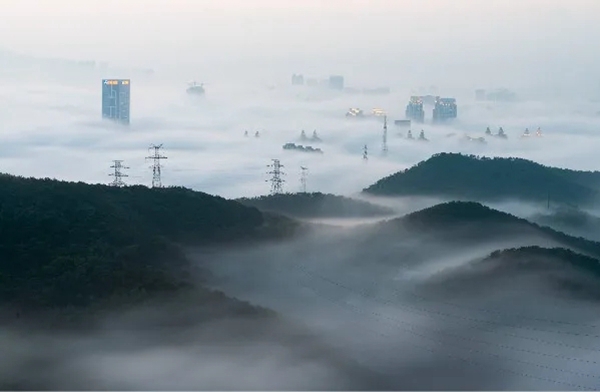 东鹏陶瓷：浩瀚星辰与你相遇