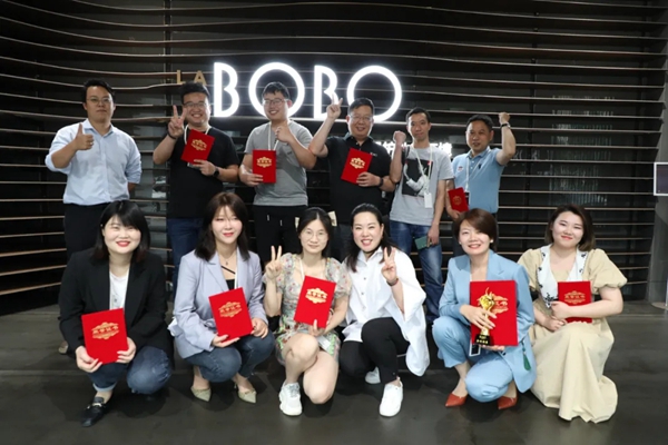 LA`BOBO全岩板家居商学院第一届结营,助力终端新力量
