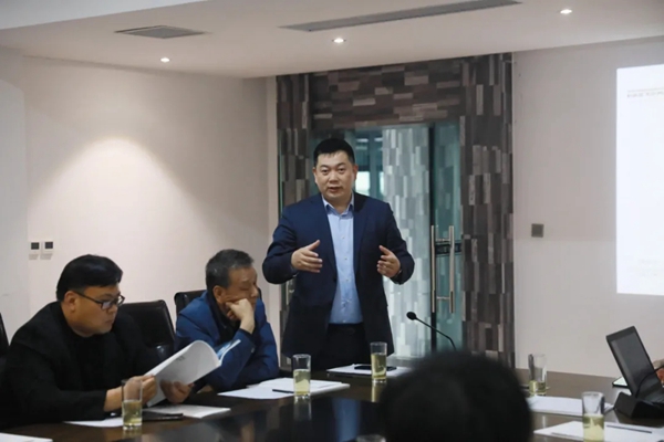 欢迎新乡市墙体材料行业协会领导莅临科饶恩考察交流！