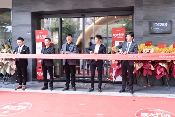 光芒闪耀,欧哲门窗安溪体验店盛大开业! 光芒闪耀,欧哲门窗安溪体验店盛大开业!