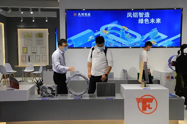 凤铝“金牌”经销马金凤：最好的共赢是相互成就