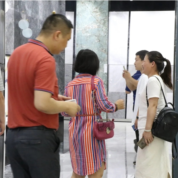 步步闪耀| 大将军陶瓷正以全新姿态，奔逐卓越！