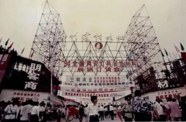 凤铝“金牌”经销马金凤：最好的共赢是相互成就