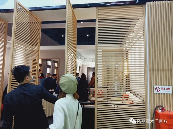 欧丽亚木门前往第二十一届中国(成都)建筑及装饰材料博览会参观学习 欧丽亚木门前往第二十一届中国(成都)建筑及装饰材料博览会参观学习