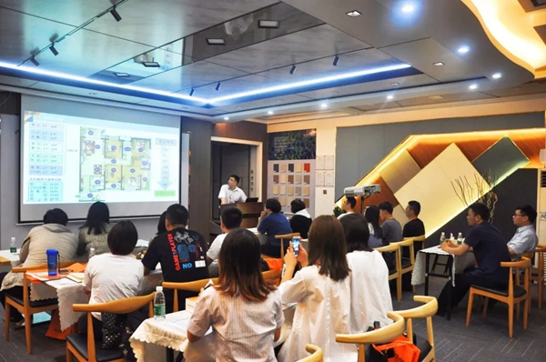 赋能终端 欧斯宝顶墙4月商学院圆满结束