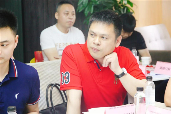 汉慕斯门窗加入《室内铝合金平开门》标准参编单位