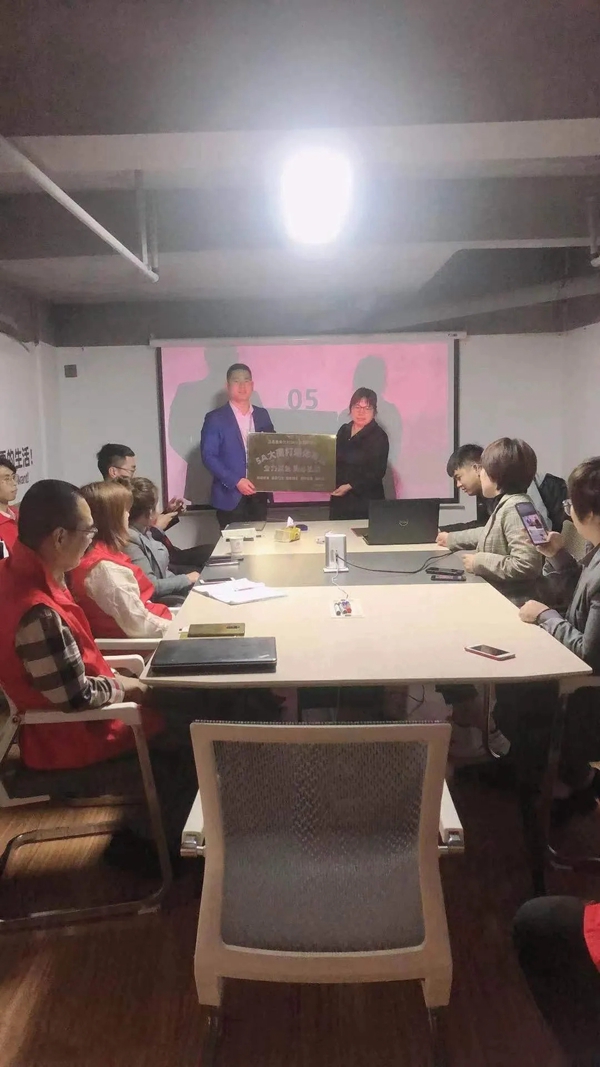 冠特定制家具5A大商系列报道之榜样力量（第八期）