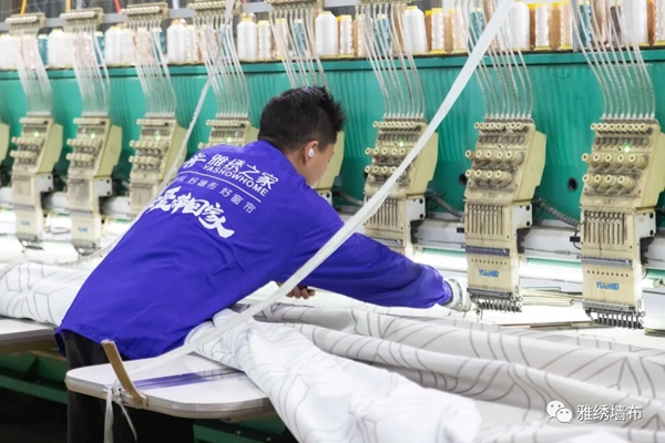 雅绣之家墙布窗帘软装|墙饰行业领跑者
