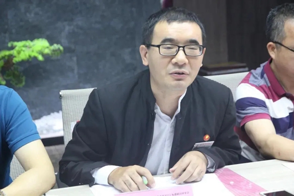 阿尔维智能门窗|强强联合,共同编制《室内铝合金平开门》标准