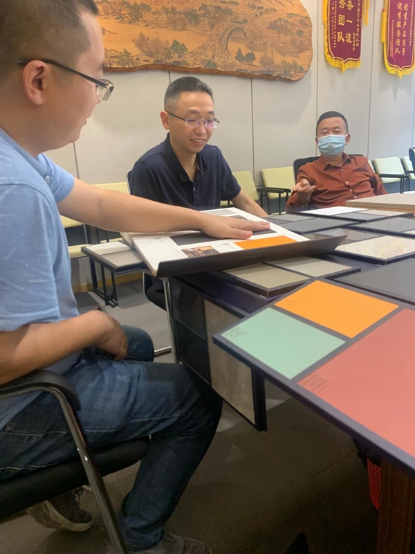 天湘板业新品 | 走进东莞