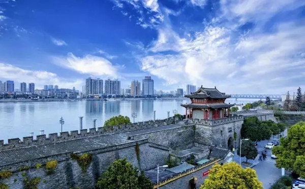 格屋案例 | 襄阳高铁站，卧龙腾飞，汉水之城的中国速度！