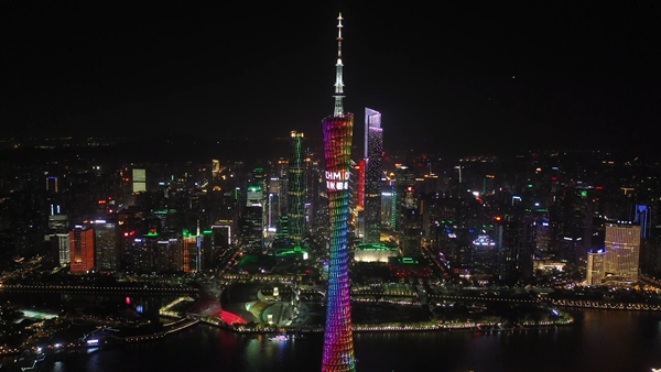 韩庚空降司米新品发布会，至臻新品Alps橱柜高空亮相闪耀羊城
