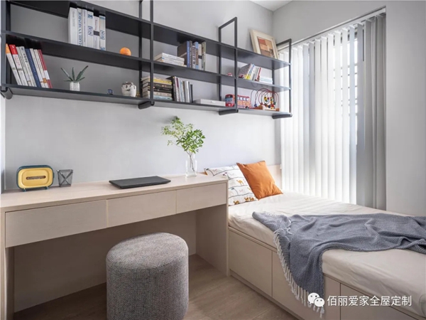 佰丽爱家全屋定制|90㎡北欧极简风，更多的使用及储物空间