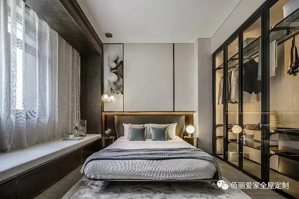 佰丽爱家全屋定制|现在最流行“挖墙”装衣橱！