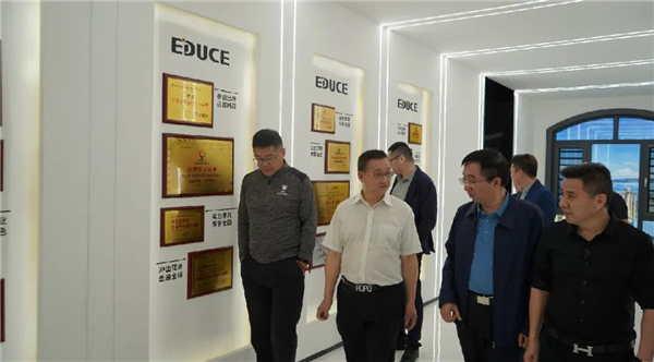 伊盾门窗：广东省门业协会、中国建筑系统门窗联盟领导莅临参观交流