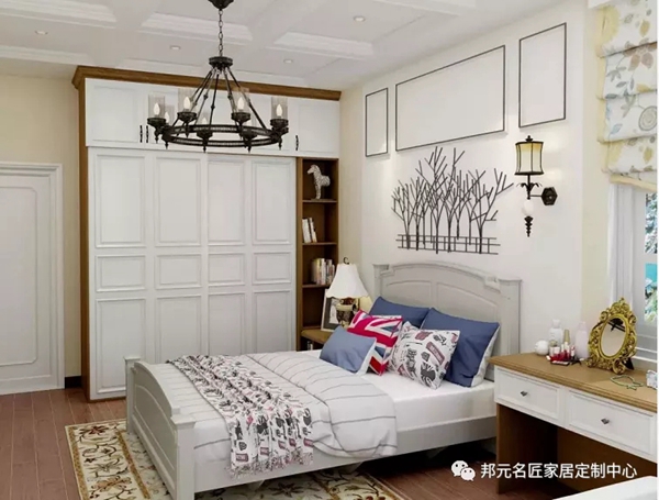 邦元名匠：卧室只有7㎡，竟同时装下衣帽间和书桌柜？