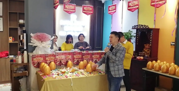 蝶依斓家居江西万载店开业！