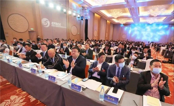 帝奥斯门窗参加全国工商联家具装饰业商会第五次会员代表大会 帝奥斯门窗参加全国工商联家具装饰业商会第五次会员代表大会