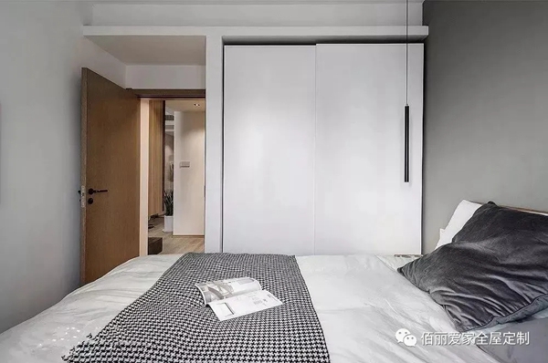 佰丽爱家全屋定制|现在最流行“挖墙”装衣橱！