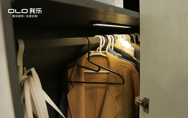 我乐整体橱柜|全屋定制：瞬间种草的衣帽间设计！