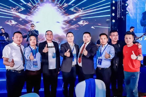 Haffner（海富纳）丨品牌赋能：海富纳荣获冠豪门窗2020年度“优秀供应商”称号！
