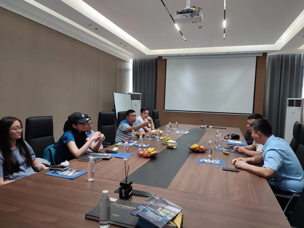 中管院五矿地产联合考察团造访BSPH宝思派智能家居