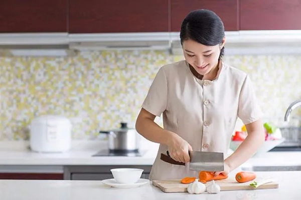 固家不锈钢橱柜:橱柜行业的黑马