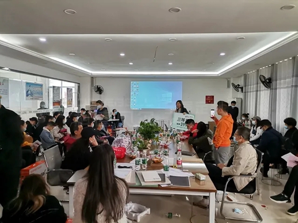 科德贝尔全屋定制全国万人工厂直购会直播圆满成功！
