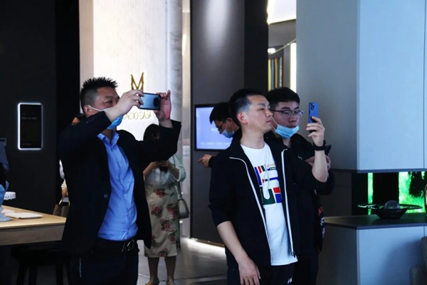 海量新品面市！玛格全屋定制新展厅首秀亮相引围观！