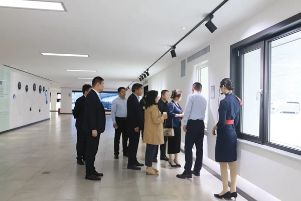 德国弗莱建筑集团合伙人、中国区总裁王甲坤女士一行莅临科饶恩被动窗考察交流！