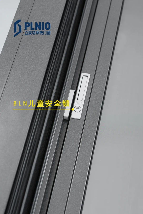 成图百灵鸟|气温回升蚊虫活跃，大水蚁横行，门窗如何做到全面无漏洞？
