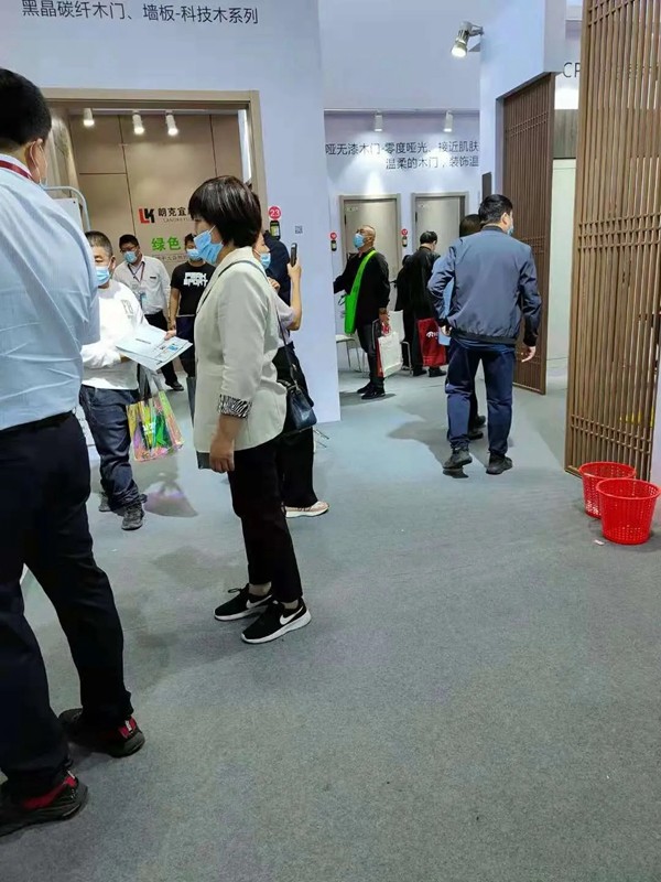 LK朗克宜居木门众望所归，惊艳北京门业展！