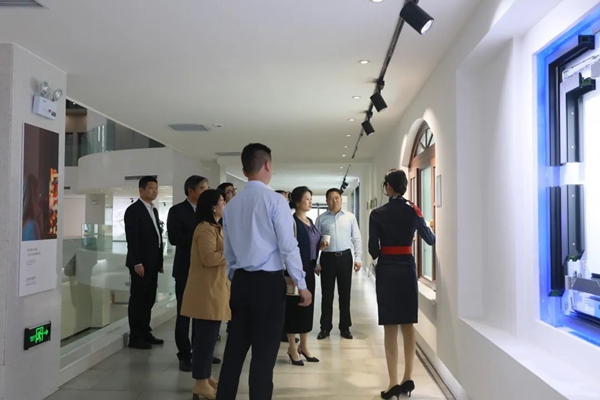 德国弗莱建筑集团合伙人、中国区总裁王甲坤女士一行莅临科饶恩被动窗考察交流！