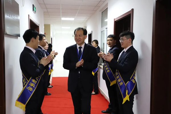 全度定制家居月度总结会圆满落幕! 全度定制家居月度总结会圆满落幕!