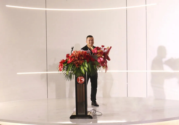 德诺特墅质臻品门新品发布会：耀出·新境界