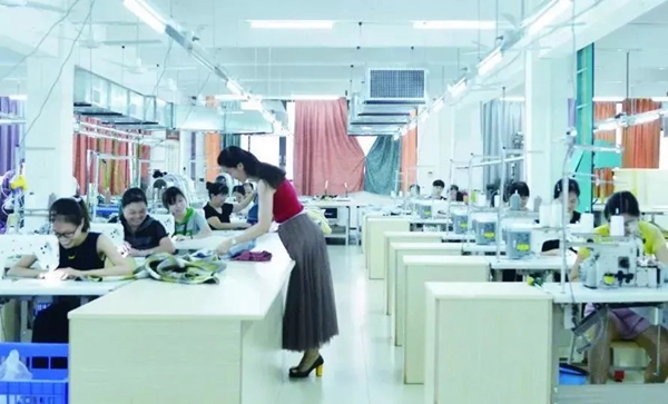  摩力克母亲节特别策划”我的妈妈是火箭“