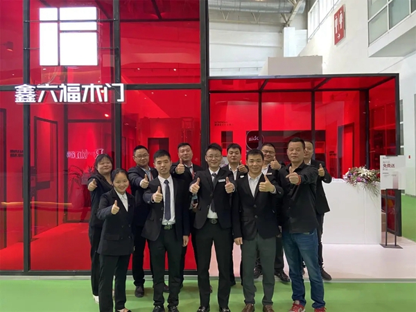 鑫六福木门惊艳亮相CIDE北京定制家居门业展