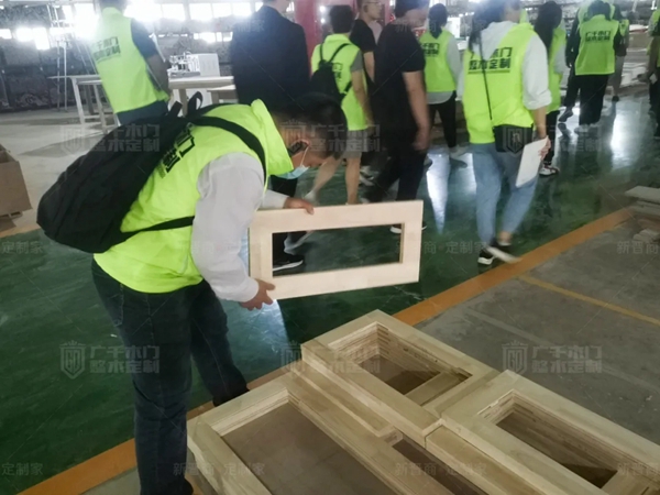 广千木门整木定制商学院2105班金牌店长特训营圆满结束 广千木门整木定制商学院2105班金牌店长特训营圆满结束