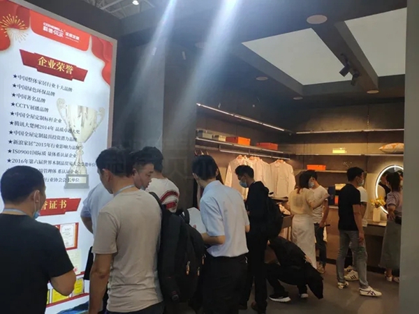科德贝尔全屋定制闪耀全屋定制展，彰显中部品牌之巅！