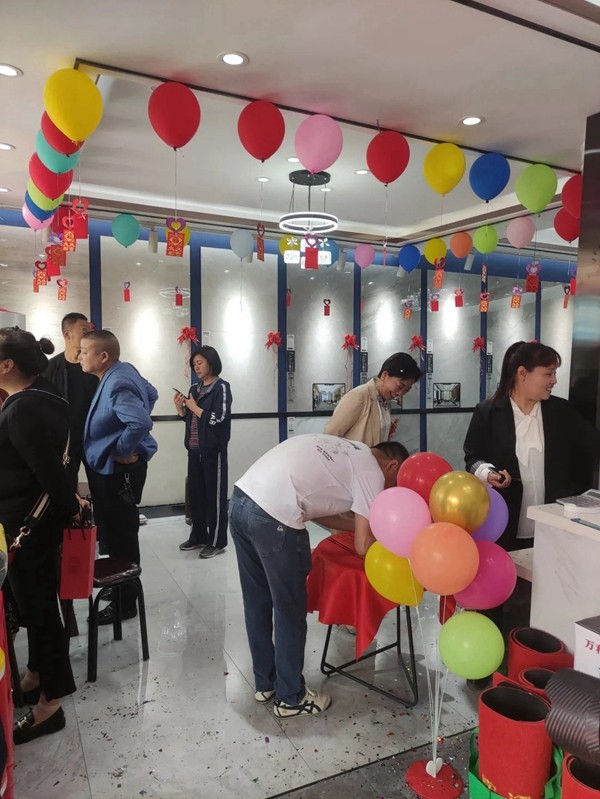 誉辉瓷砖新店启幕，一起解锁临汾艺术新地标