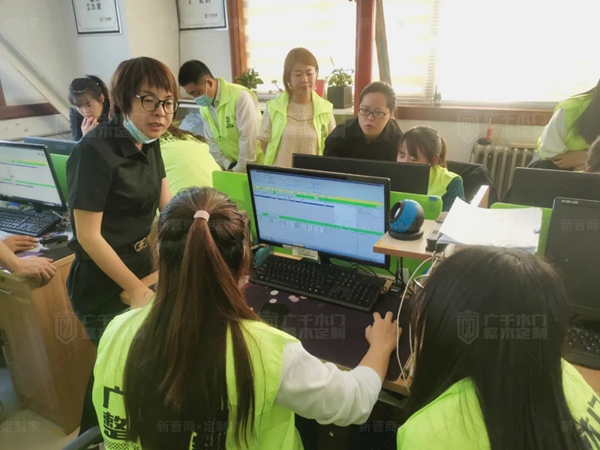 广千木门整木定制商学院2105班金牌店长特训营圆满结束 广千木门整木定制商学院2105班金牌店长特训营圆满结束