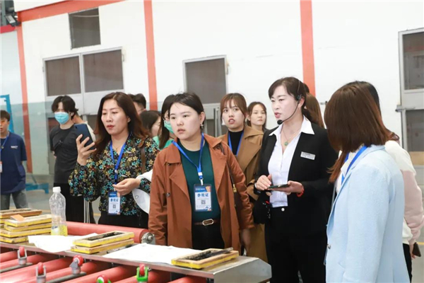 绿盾中天系统门窗丨设计大咖齐聚设享+ 探讨门窗设计可能性 绿盾中天系统门窗丨设计大咖齐聚设享+ 探讨门窗设计可能性