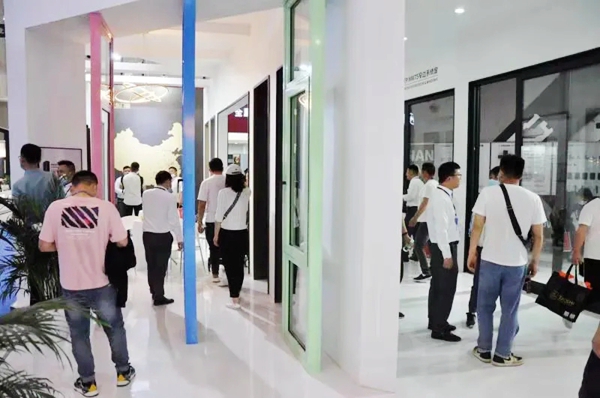 南京展会正在进行时 | 天东门窗带您一览现场盛况 南京展会正在进行时 | 天东门窗带您一览现场盛况